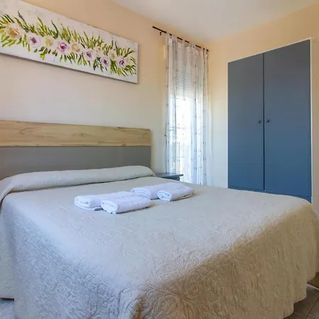 Cozy In With Kitchenette Apartament