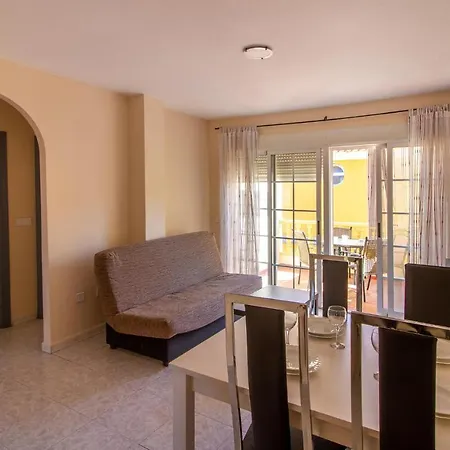 Apartament Cozy In With Kitchenette