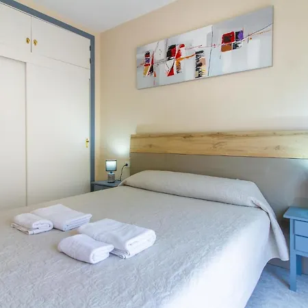 Cozy In With Kitchenette Apartament *